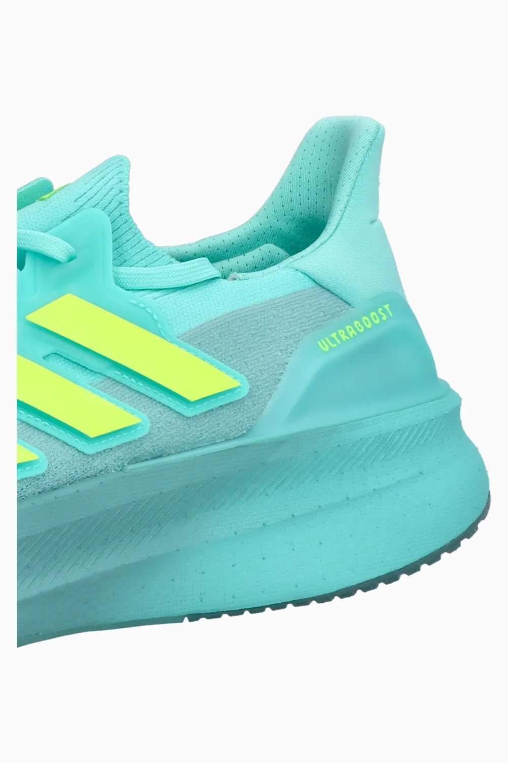 Кроссовки adidas Ultraboost 5 - бирюзовый