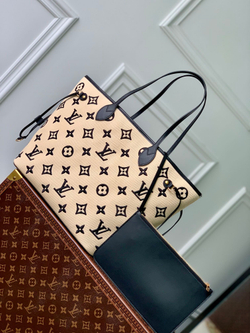 Louis Vuitton Neverfull MM