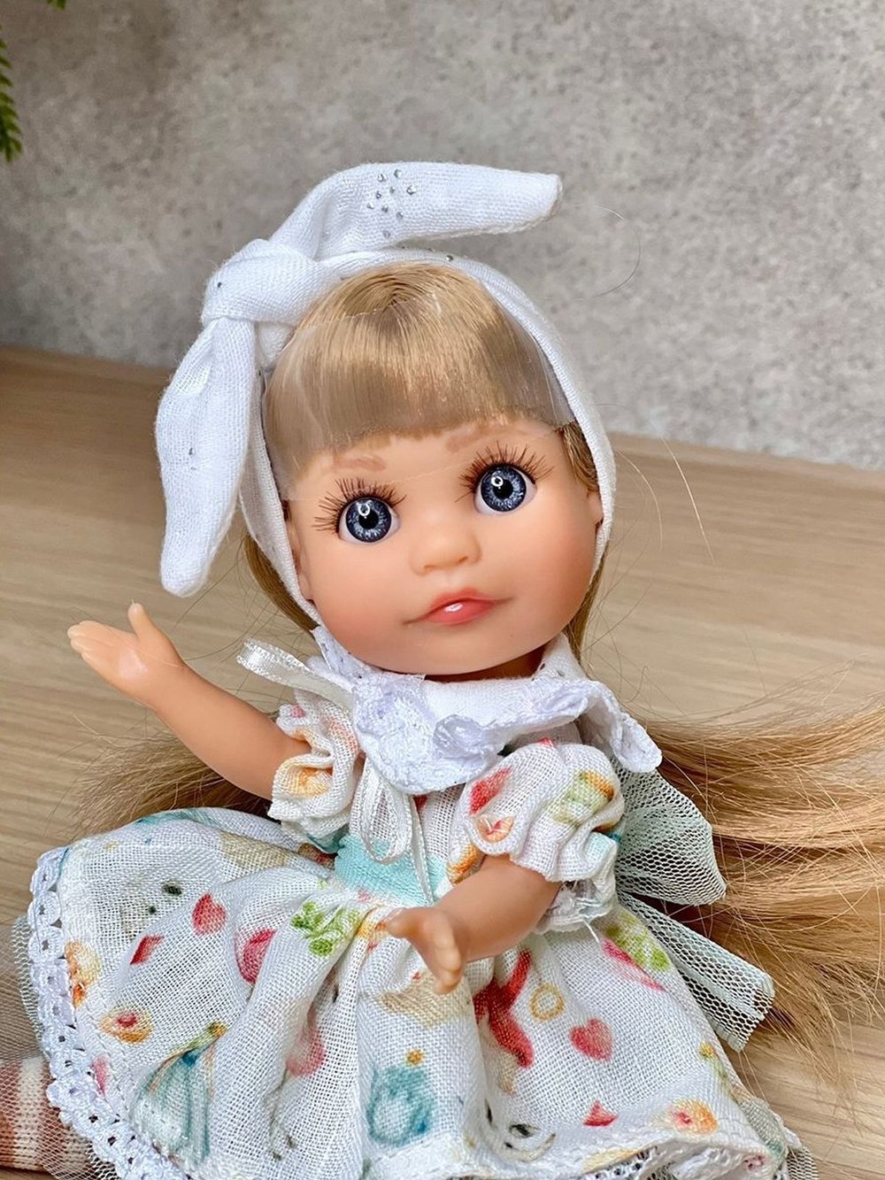 Кукла BERJUAN виниловая 22см Luci (1112A1)