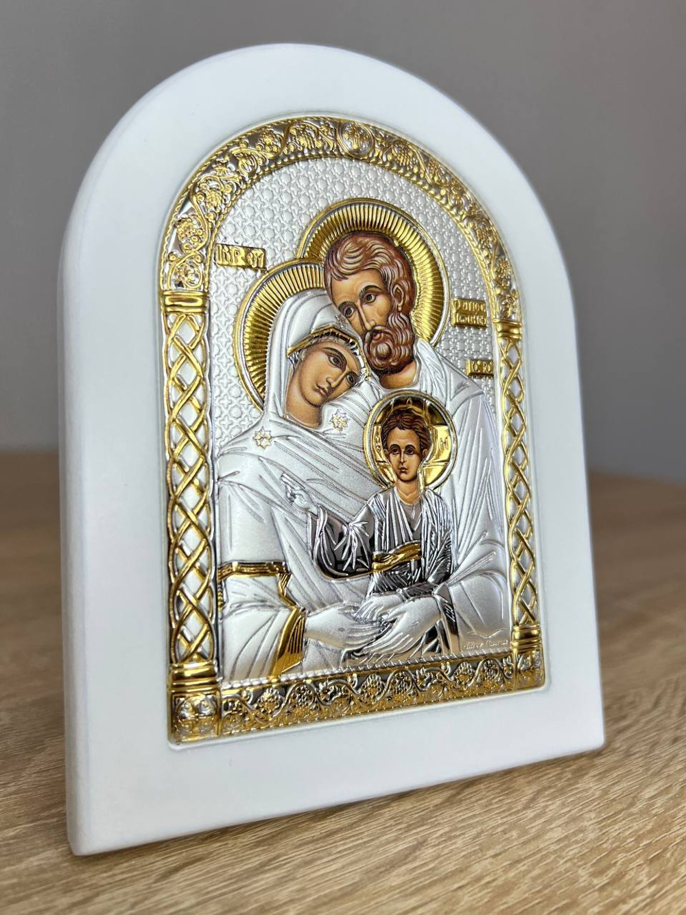 Св. Семейство, икона арочная, белое дерево 105х140
