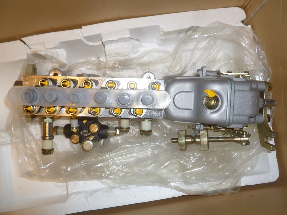 Насос топливный высокого давления TDY 192 6LT/Fuel Injection Pump (10.404.716.074) (M7600-1111100A-C27)