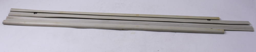 Уплотнитель двери (L/R) посудомоечных машин Bosch, Siemens 706407