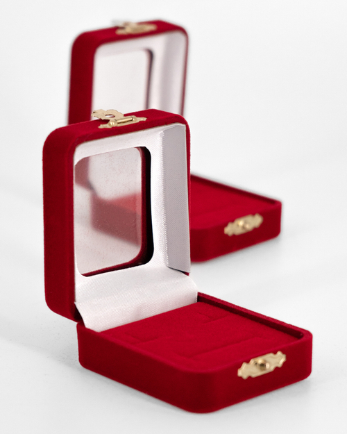 Футляр прямоугольный с прозрачным окошком, серия "Классика", 52х62х22 мм