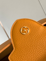 Louis Vuitton Capucines BB