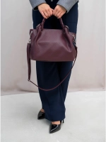 Сумка через плечо средняя тоут классическая