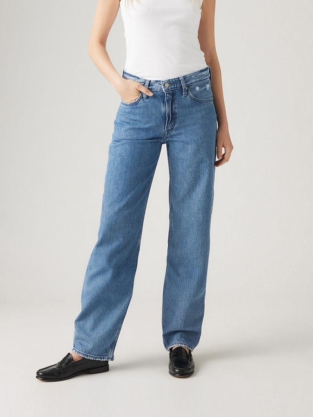 Женские свободные прямые джинсы Levi's Baggy Dad A3028-0007