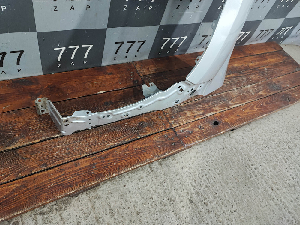 Крыло переднее левое Renault Duster 2 20-нв Б/У Оригинал 631019305R