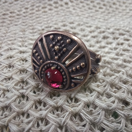 Кольцо "Лунничка с камнем"