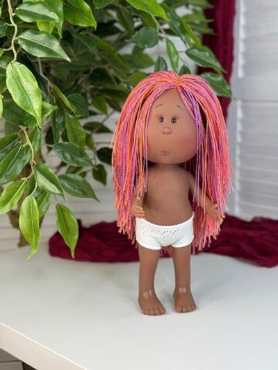 Кукла Nines виниловая 30см MIA без одежды (3000WN2)