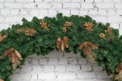 Хвойная арка Санкт-Петербург 240*160 см. с золотым декором, Литая+ПВХ, ЕлкиТорг (28005)