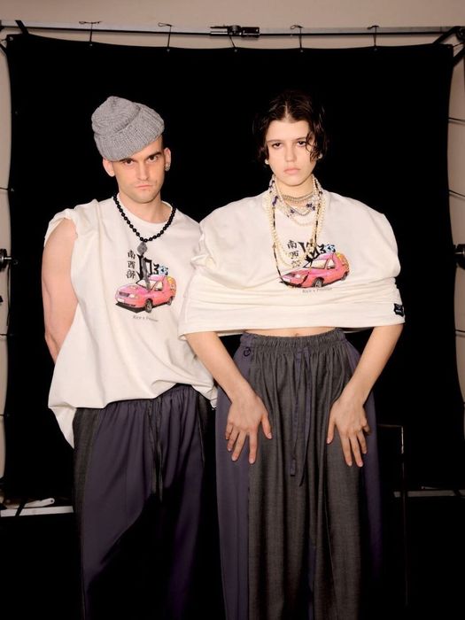 ЮЗЗЗ T-SHIRT
