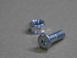 90125-KZZ-900. BOLT, SPROCKET FIXING, 10X31