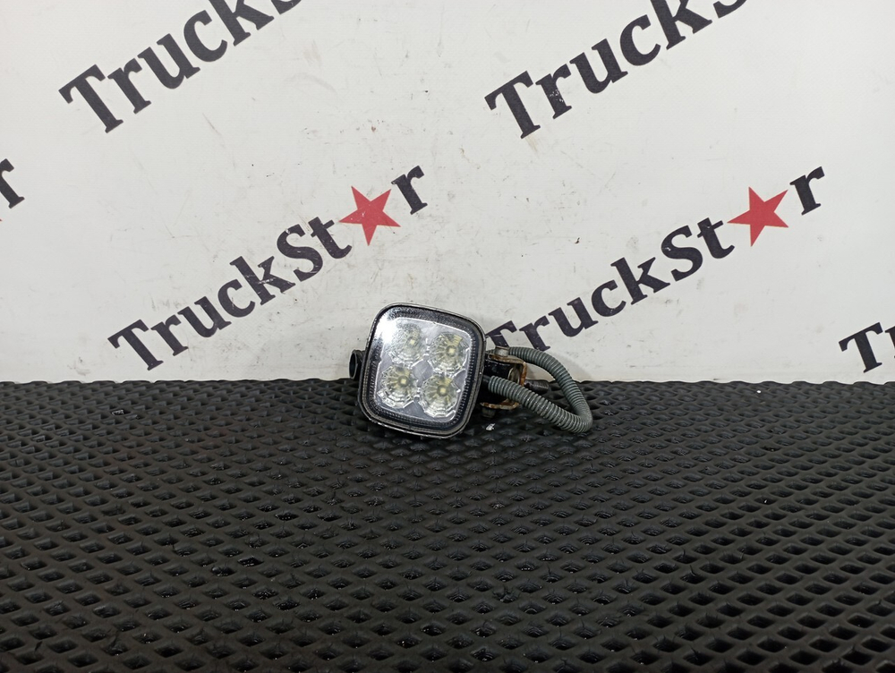 Фонарь рабочего освещения 2017г.