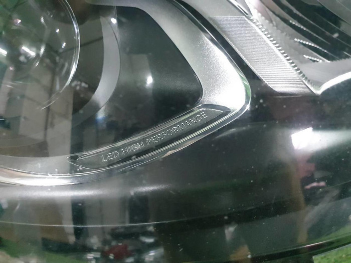 Фара правая Mercedes GLC X253 (2015-2019) LED