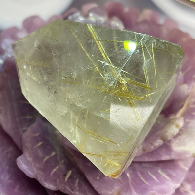 39689 Рутиловый кварц Кристалл 44мм