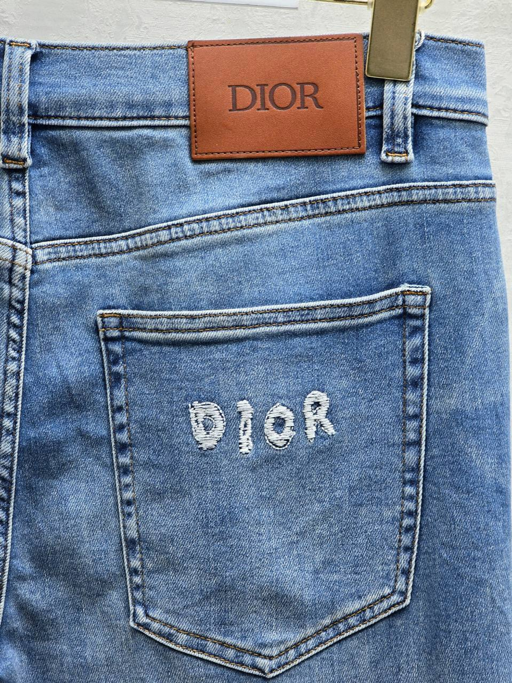 Джинсы Christian Dior