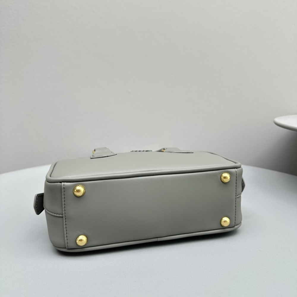 Miu Miu Arcadie Bag S 22 cm
