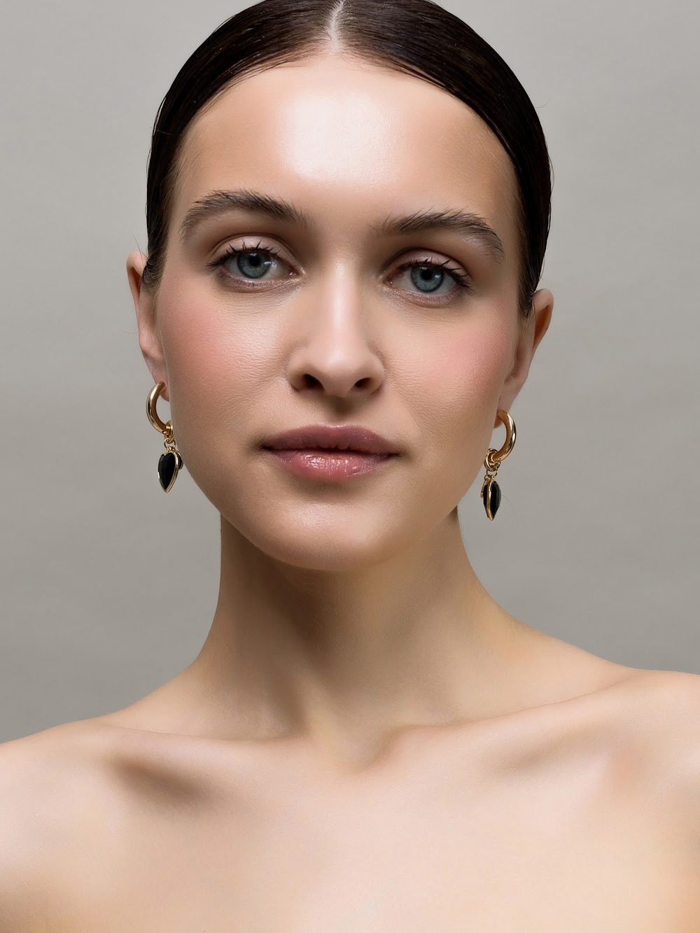 Серьги "Lovely" с черным агатом Gold