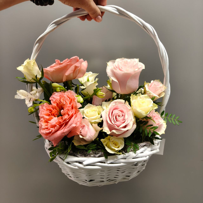 Композиция "Цветочная корзина"