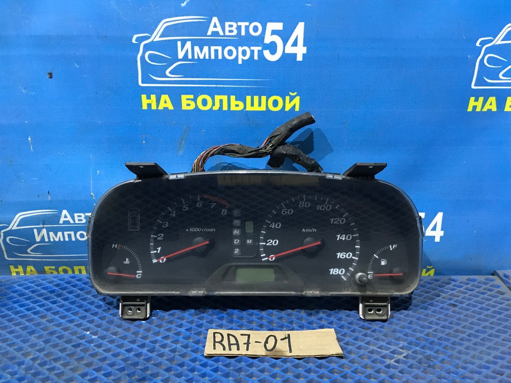 Щиток приборов Honda ODYSSEY 2000