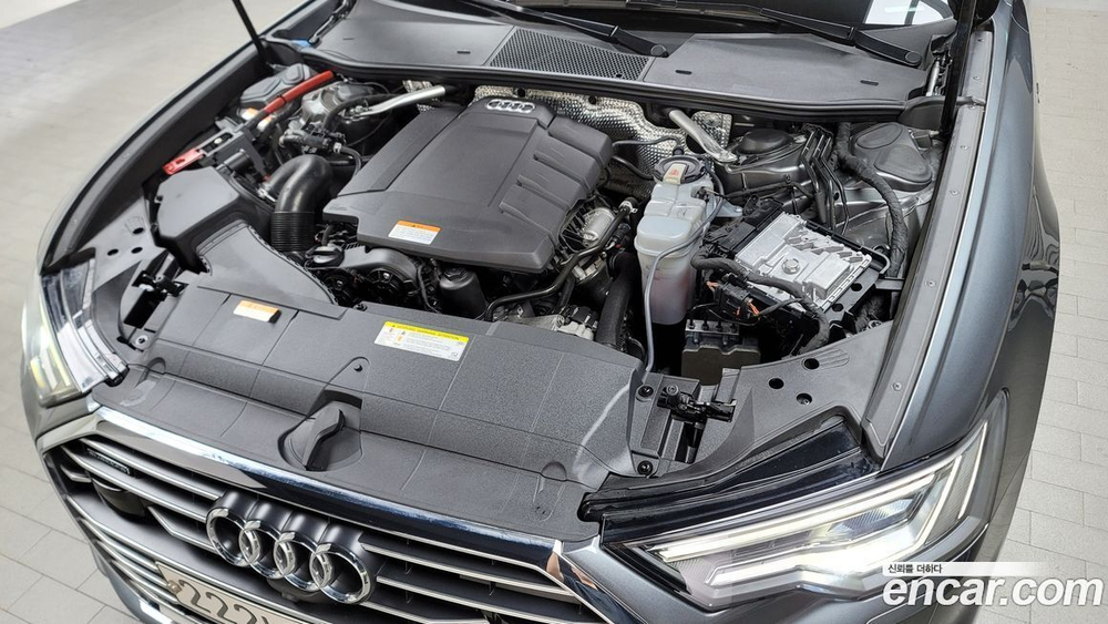 Audi A6 (C8) 45 TFSI Quattro Premium (05.2020)