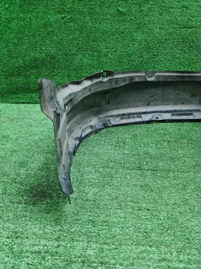 Подкрылок передний левый Toyota LC Prado 150 17-нв