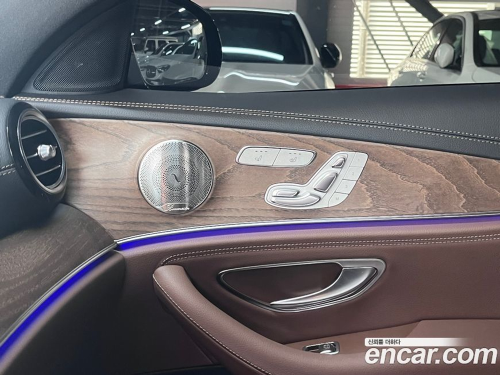 Mercedes-Benz E-Class W213 E300e 4MATIC Exclusive (06.2023)