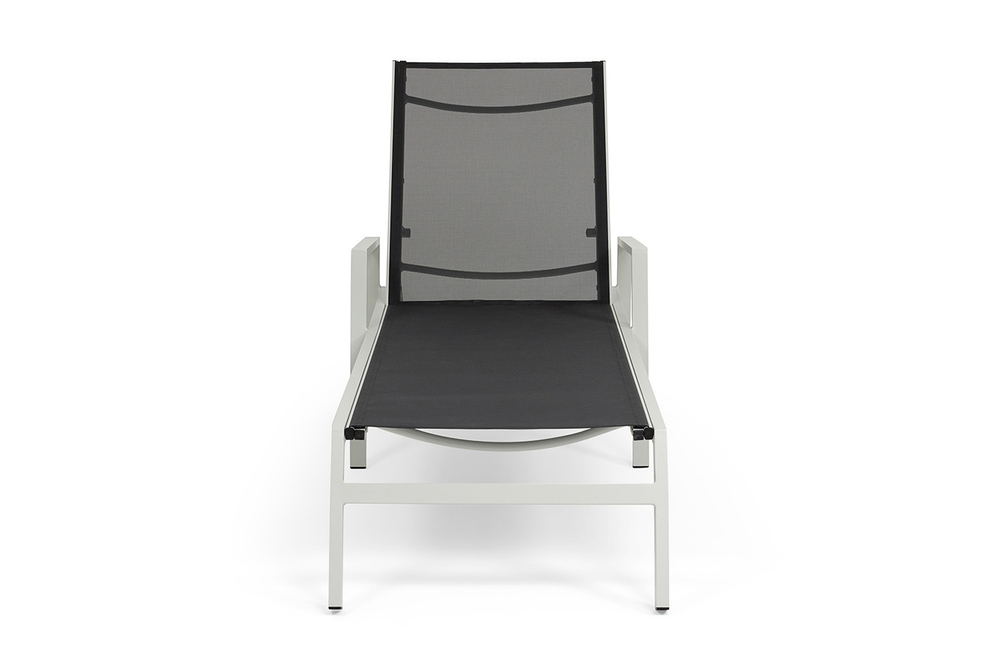 "Парма" шезлонг, каркас алюминий светло-серый (RAL7035) муар, ткань текстилен темно-серая