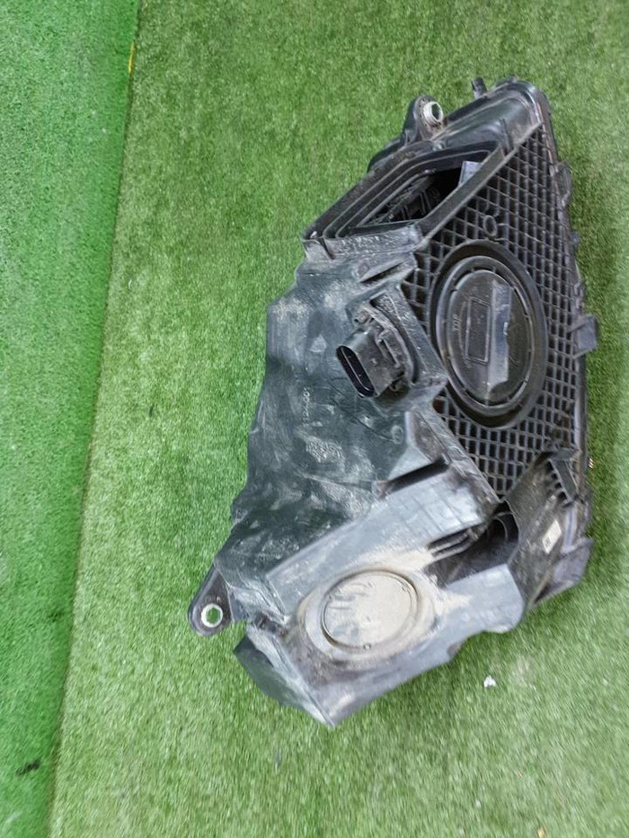 Фара левая Mercedes GLC X253 (2019-2022) LED