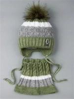 Шапка детская зимняя и снуд для мальчика