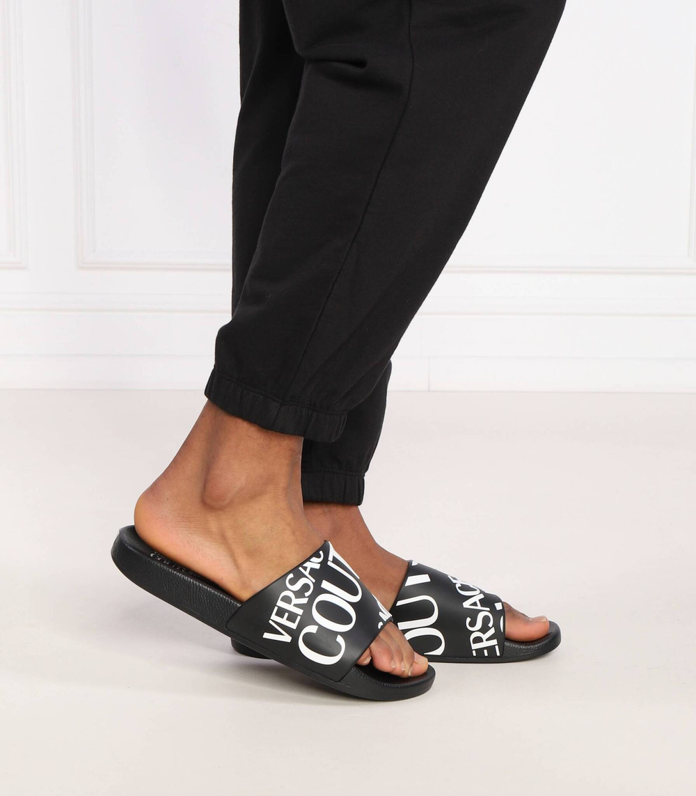 Шлепанцы Versace Jeans Couture - черный(74YA3SQ171352)