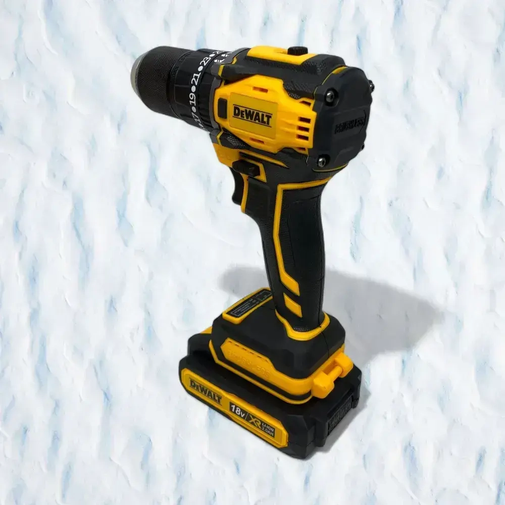 DeWalt Дрель-шуруповерт, 18 В, 55 Нм, 2 АКБ