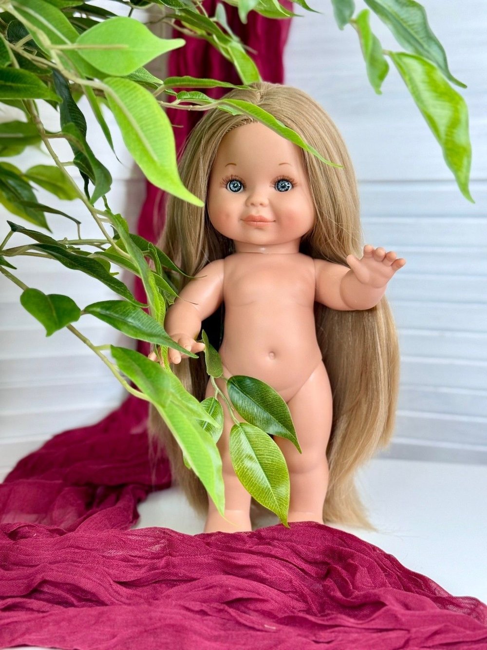 Кукла LAMAGIK виниловая 30см Betty без одежды (31216W3)