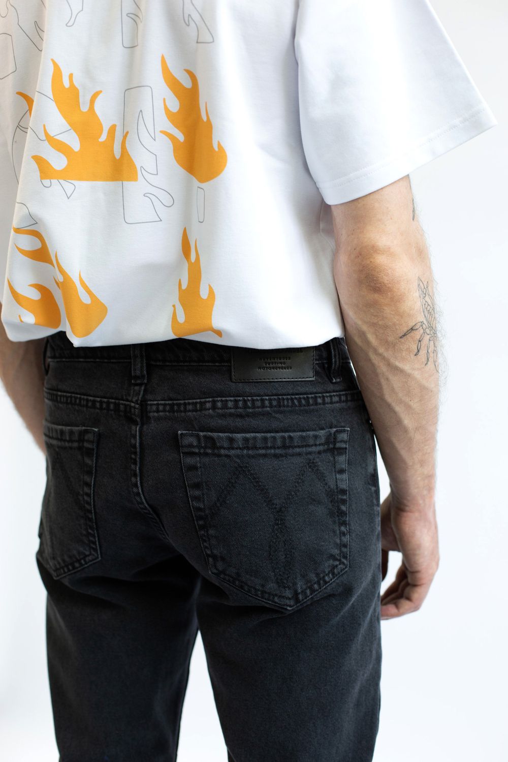 Джинсы Miracle Apparel Vintage Slim 2302 Tapered Мужские серые