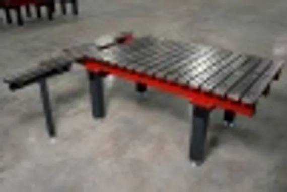 Сборочно-сварочный стол чугунный D28 серии 1500, СЛОТ-СТОЛ