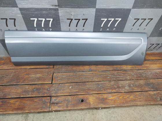 Накладка двери передней левой Kia Mohave (HM) 08-20 Б/У Оригинал 877232J000