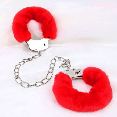 Оковы Notabu BDSM металлические с мехом красные