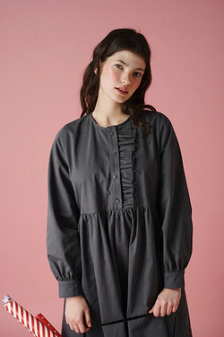 Платье с асимметричной рюшей "Герда"