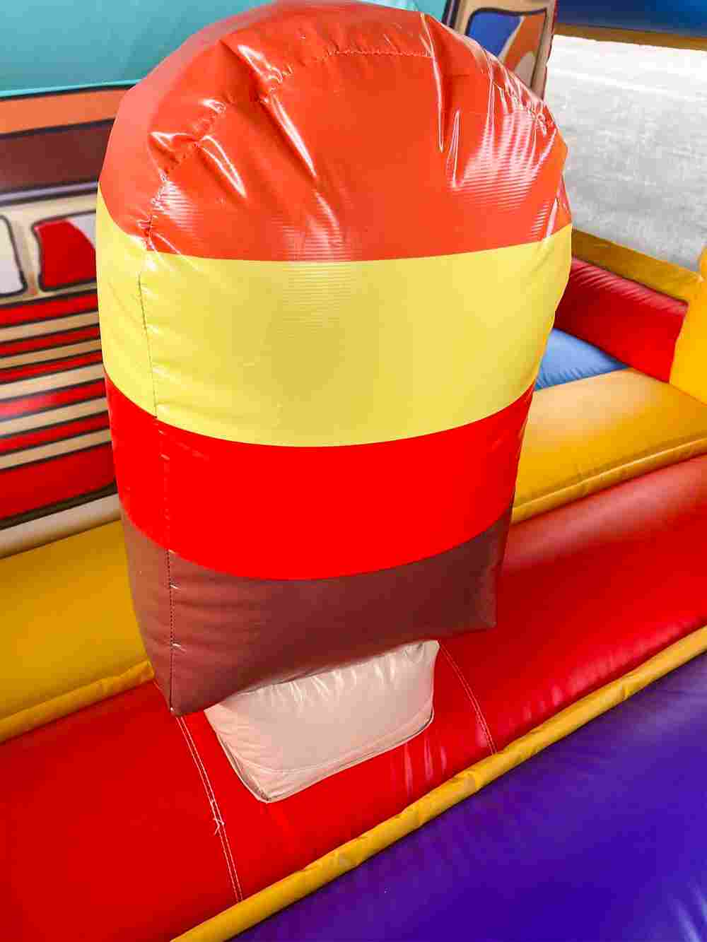 Коммерческий надувной батут «Мороженое 2» 5*5*3.5 м