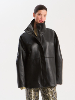 Куртка с воротником стойкой из экокожи