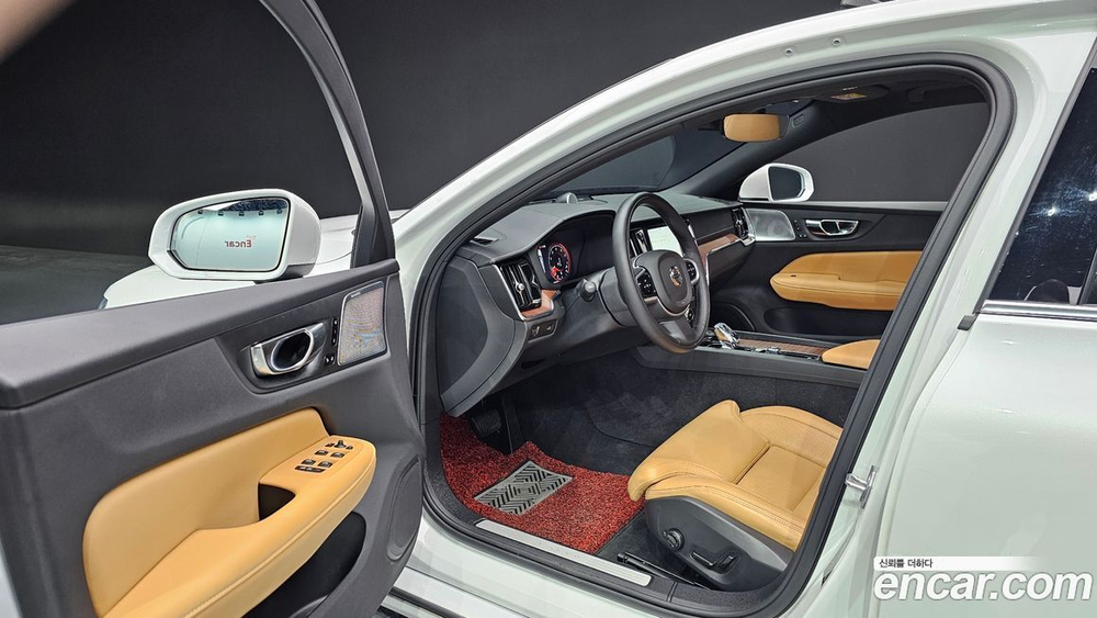 Volvo S60 3 Generation B5 Inscription (08.2022)