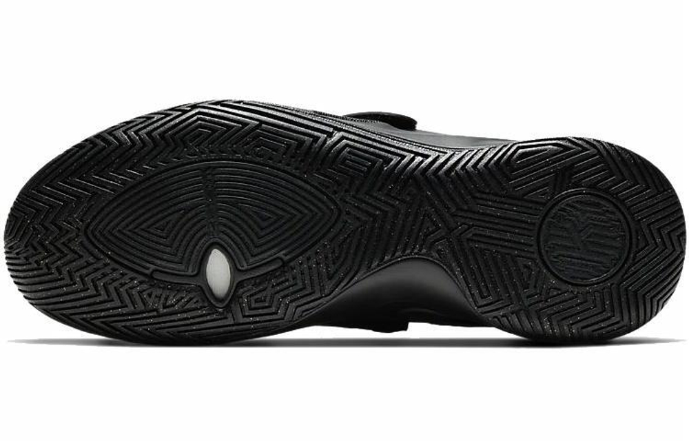 Кроссовки Nike Flytrap 3