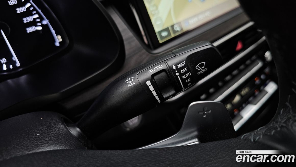 Kia K7 (Cadenza) Premier 2.5 GDI Prestige (04.2021)