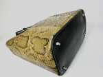 Сумка из натурального питона бежево-песочного цвета