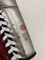 Перчатки для бокса Circle BN серебристые