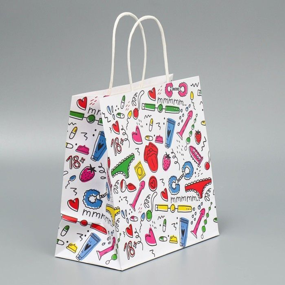 Подарочный крафтовый пакет«18» - 22×22×11 см. (Цвет: разноцветный)