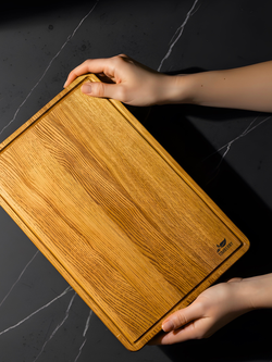 Разделочная доска 35х23 см из дуба