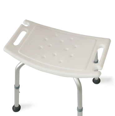 Отверстия для душевой лейки и стока воды