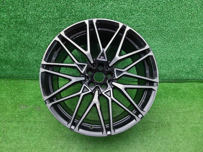 Диск литой R21 BMW X5M F95 (19-нв) 818 стиль перед