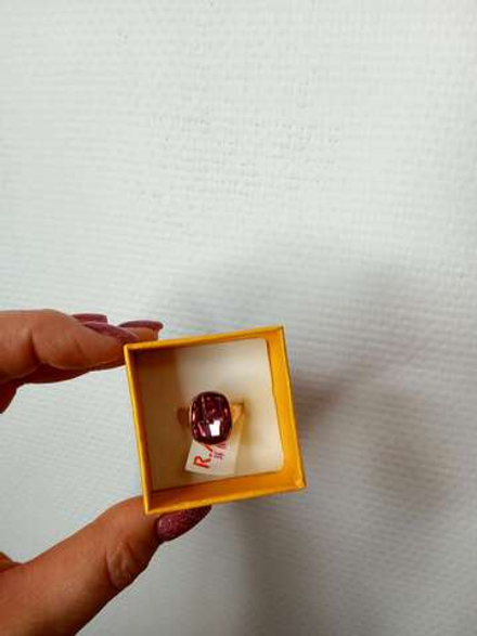 Кольцо позодлоченное с камнем.Размер-17